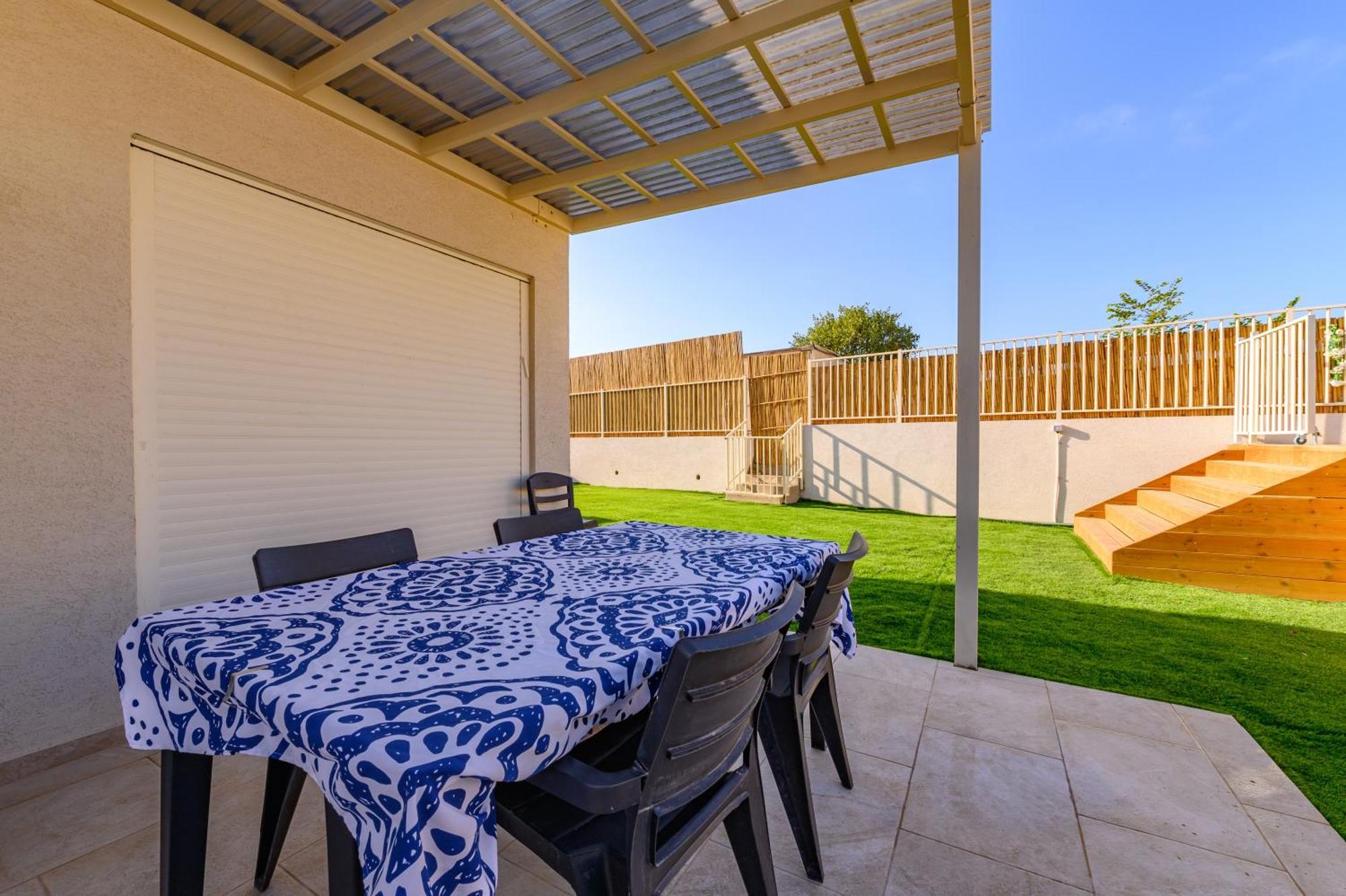 דירת נופש מרחבים Merhavim Villa Shadmot Devora Exterior photo